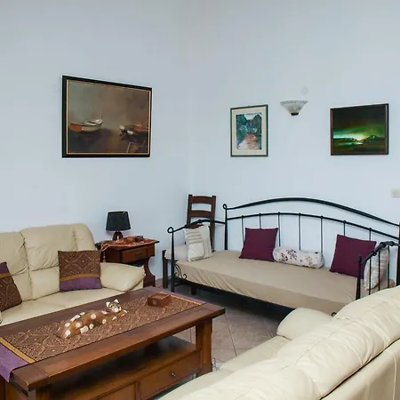 Apartament Lozna Postira